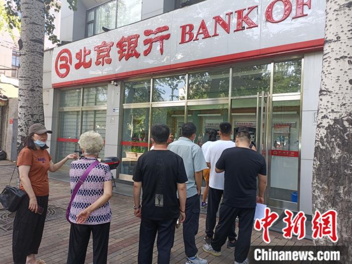 湖州最新上海24小时套医保卡的银行方法分析(最方便真实的湖州上海套医保卡一般几个点方法)