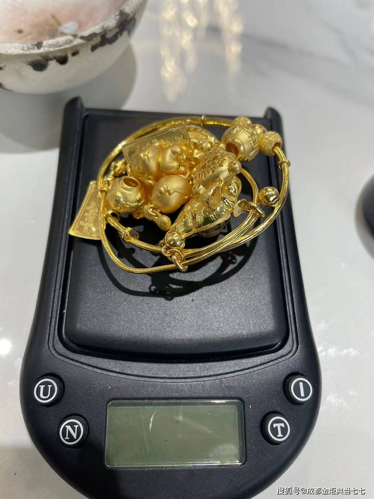 湖州最新24小时上门回收金价方法分析(最方便真实的湖州24小时上门回收黄金方法)